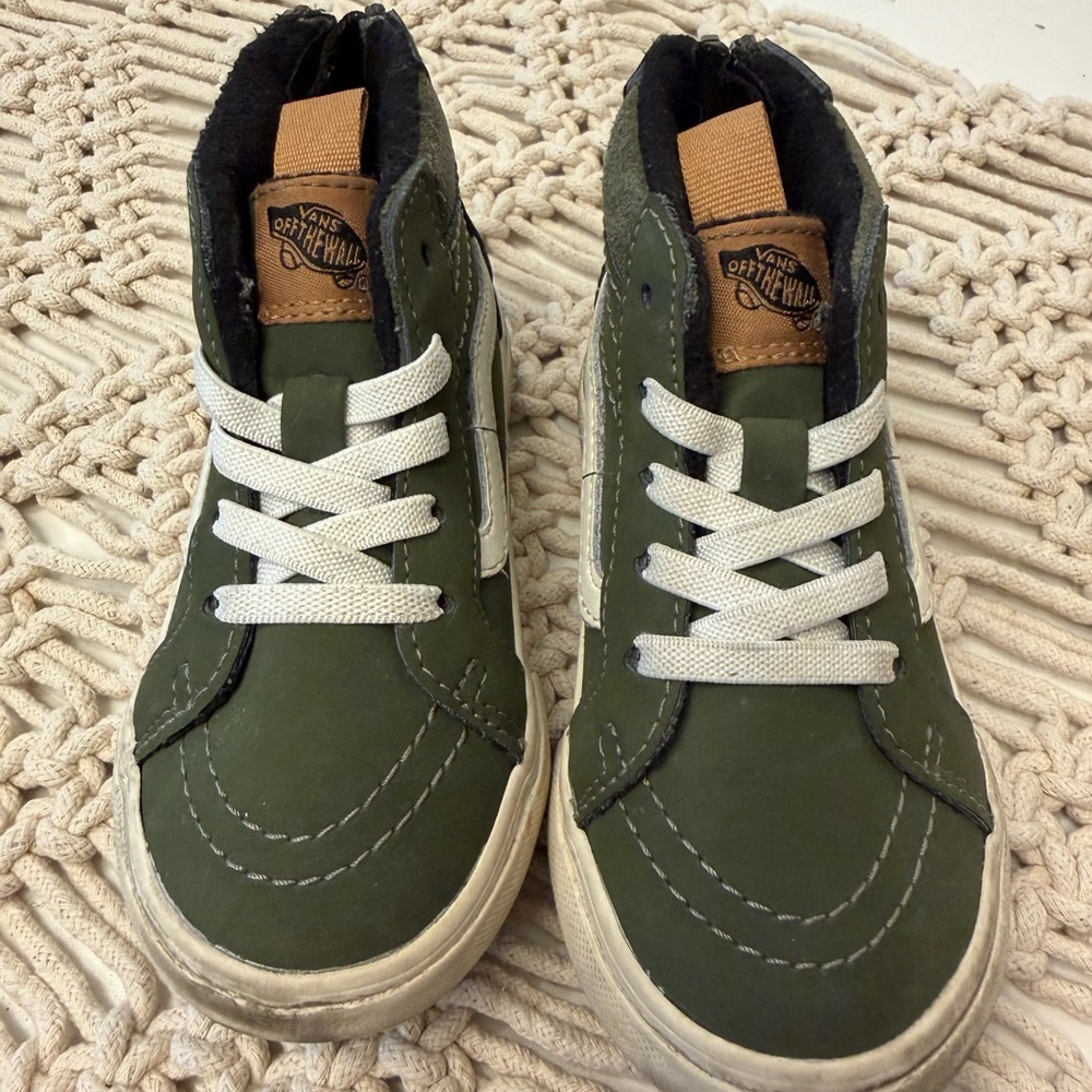 Vans Kids High-Top Sneakers - Olive and White